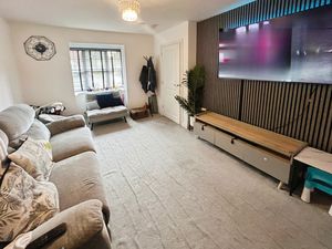 Lounge- click for photo gallery
